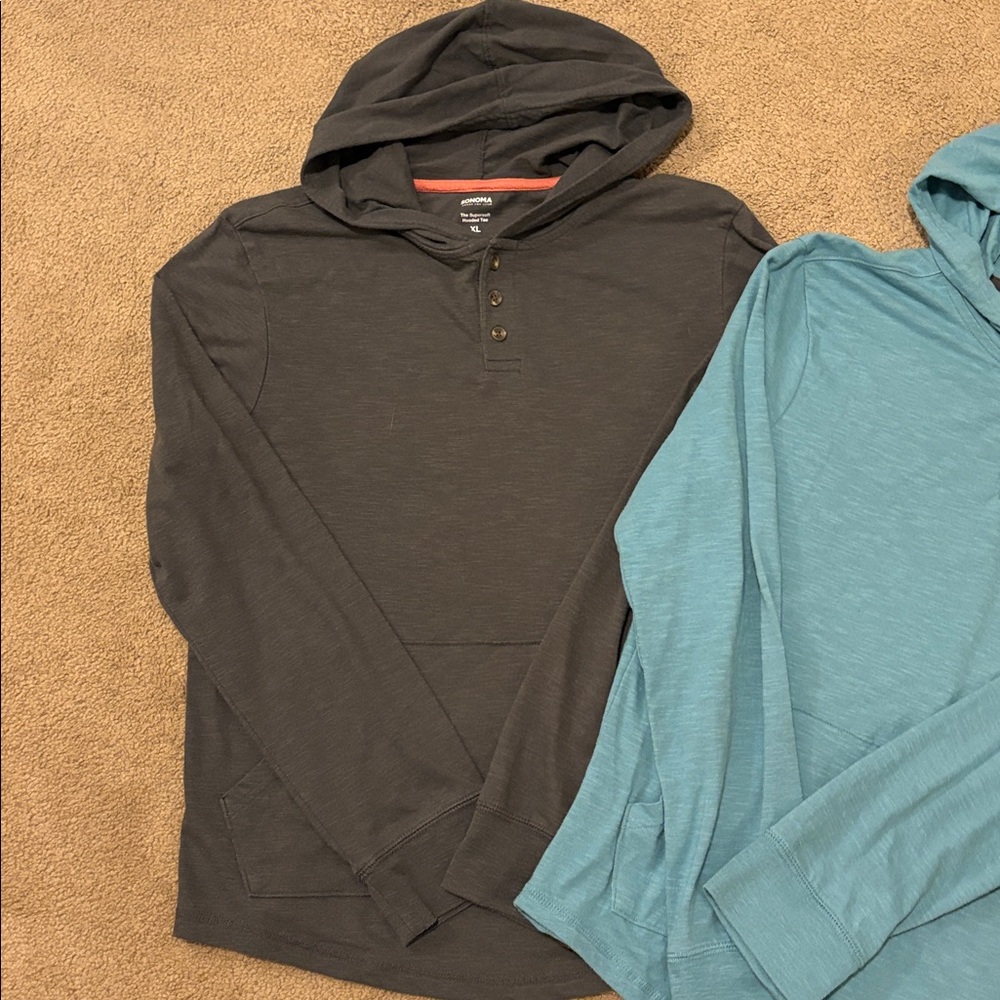 Boys Sonoma Hooded Tees - Picture 2 of 10